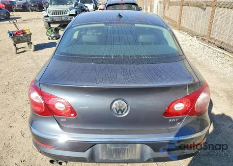 2010 Volkswagen Cc Luxury z USA, uszkodzony, nr VIN WVWHP7AN3AE538858